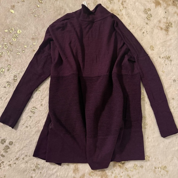 Lululemon Sit In Lotus Wrap II Heathered Plum Size 10 Merino Wool Cardigan - Picture 7 of 9